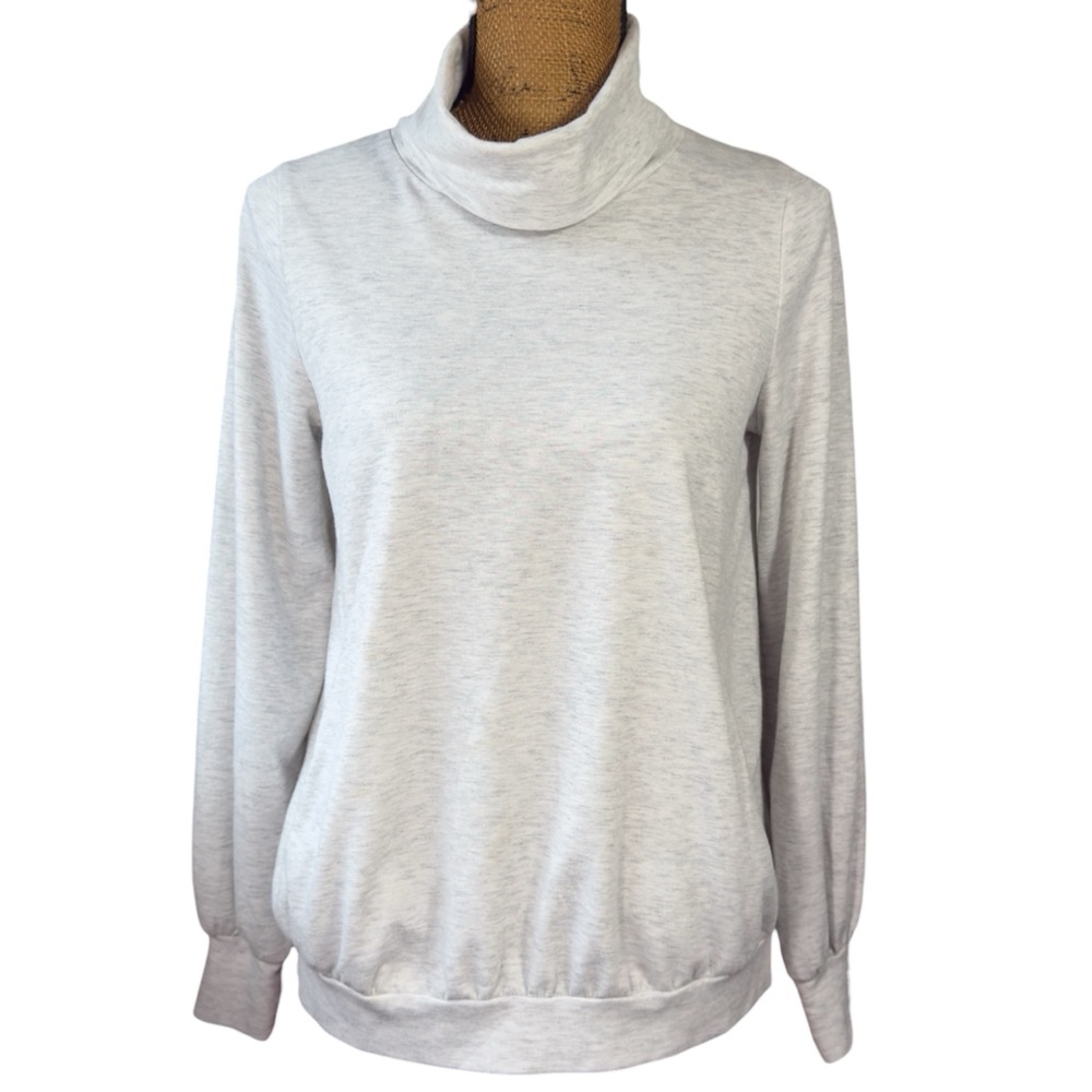 new directions light gray cowl neck sweater w/side pockets Women’s small | ab7
